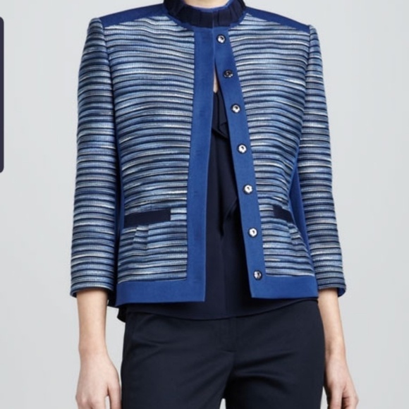 T.Tahari - Picture 1 of 7